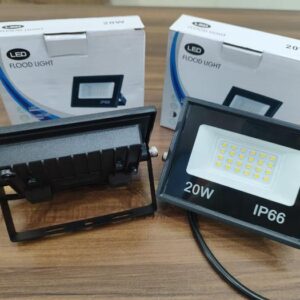 saso 20 watt outdoor black (6 bulan)